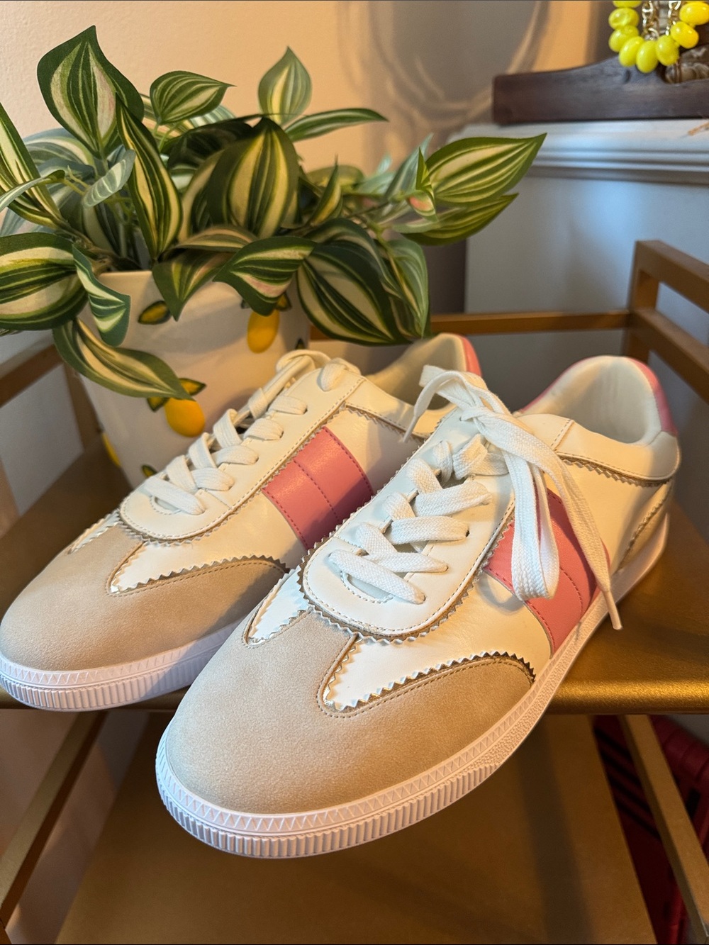 crown & ivy White and Pink Low-Top Lace-Up Sneakers